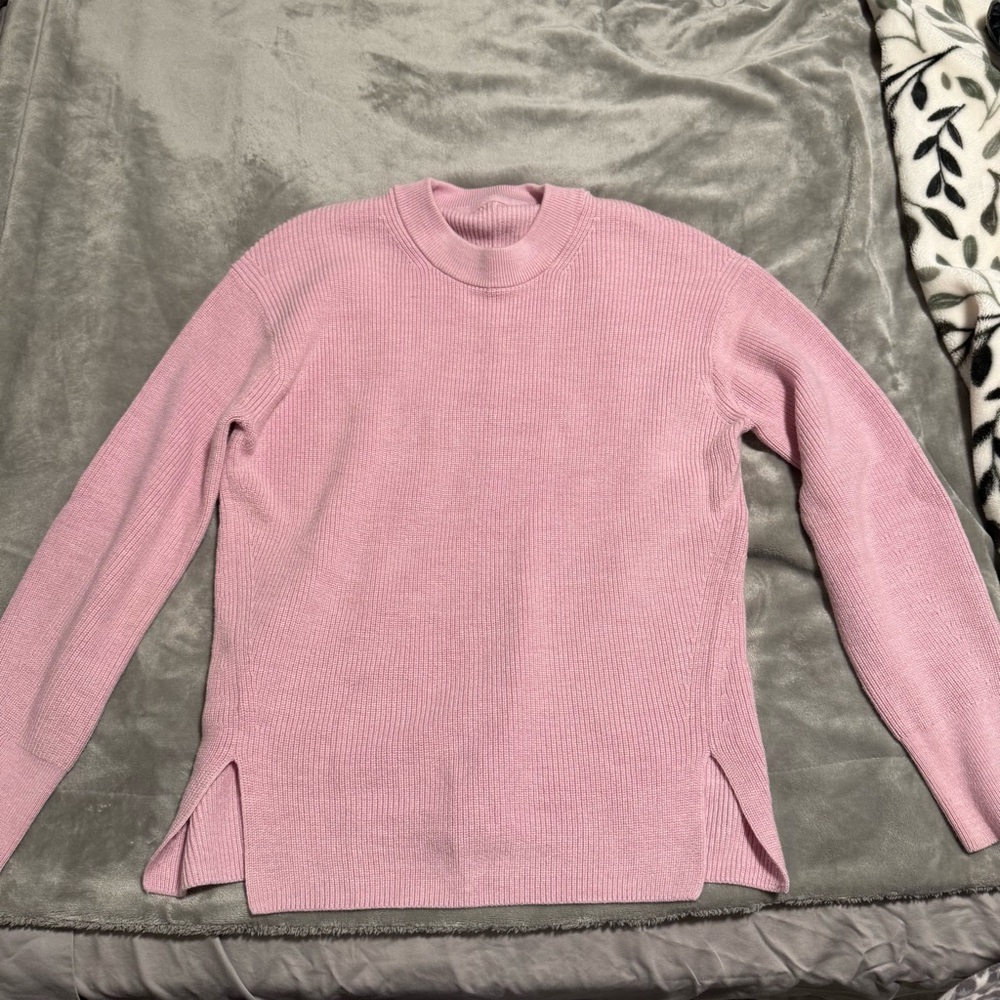 lulu lemon pink sweater